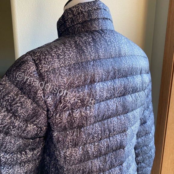 Patagonia Down Sweater Jacket Small Forestland Tailored Grey Black Snowy S - Picture 11 of 16